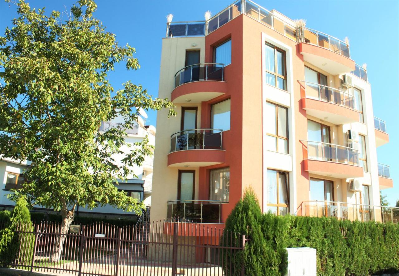 Fantasy Apartments Saint Constantine And Helena Resort Saints Constantine and Helena Exterior foto