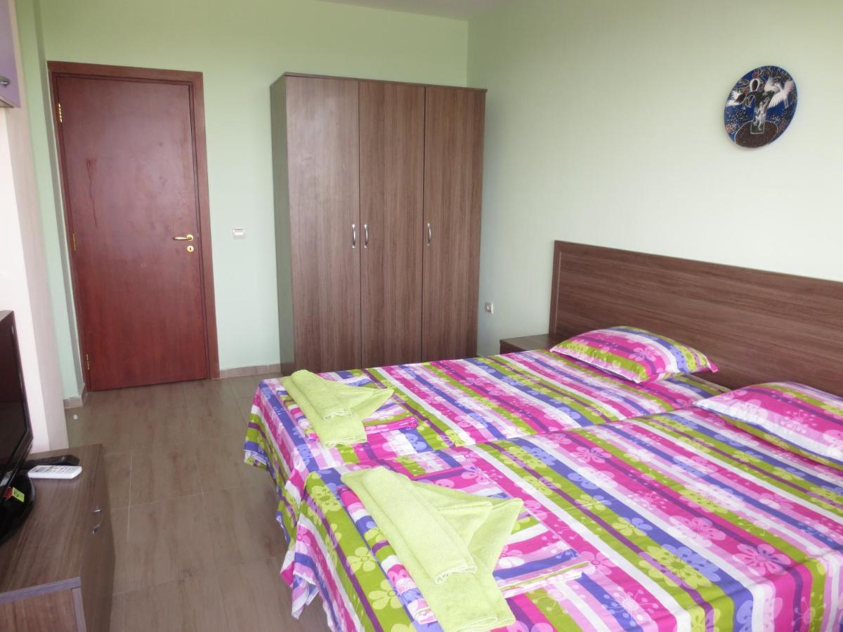 Fantasy Apartments Saint Constantine And Helena Resort Saints Constantine and Helena Exterior foto